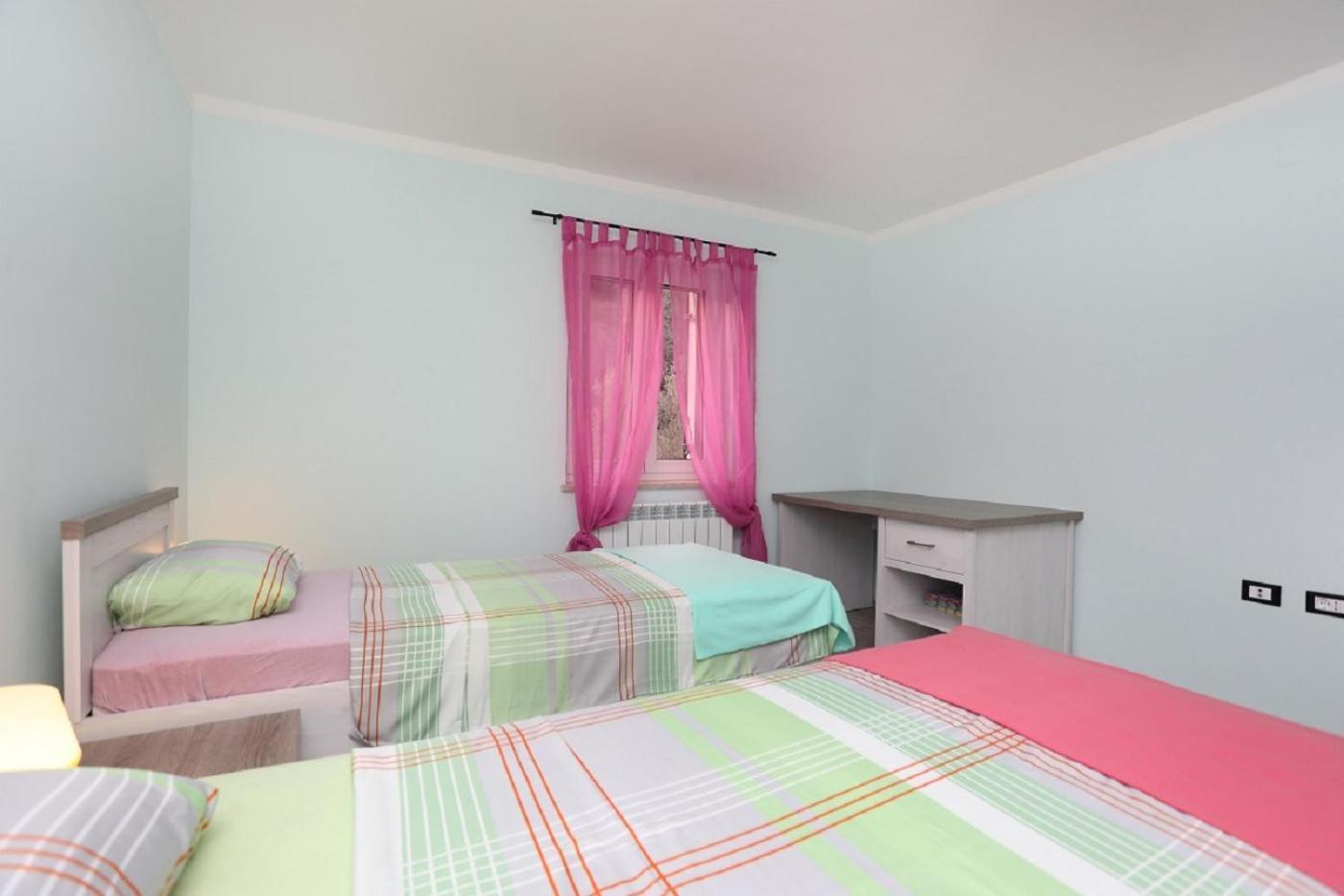 Ferienwohnung Victory Ravni Zimmer foto